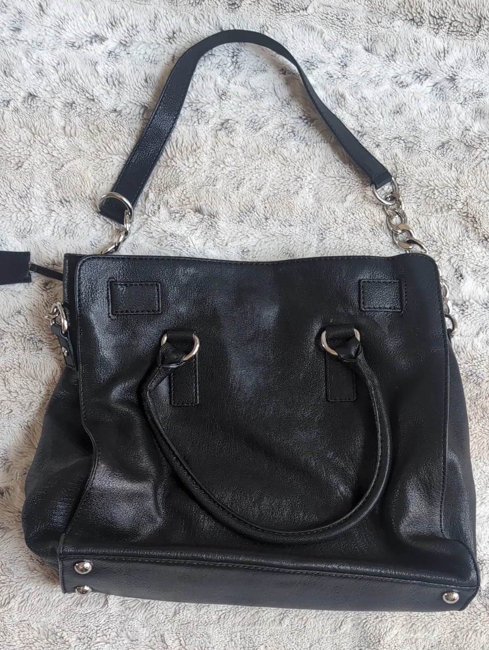 Michael Kors gently pre